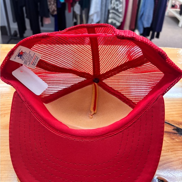 Vintage Mac Tools Trucker Hat Cap Red SnapBack Starter Adjustable - Picture 5 of 6